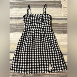 Abercrombie & Fitch Black and White Checkered Dress. XSP